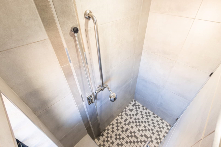 1 Bedroom Property for Sale in North Riding AH Gauteng