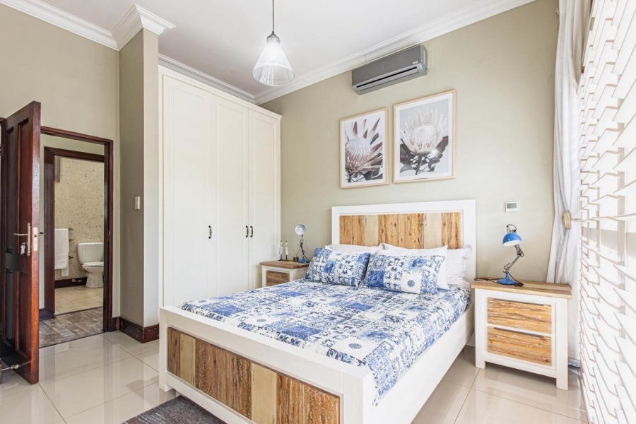 5 Bedroom Property for Sale in Featherbrooke Estate Gauteng