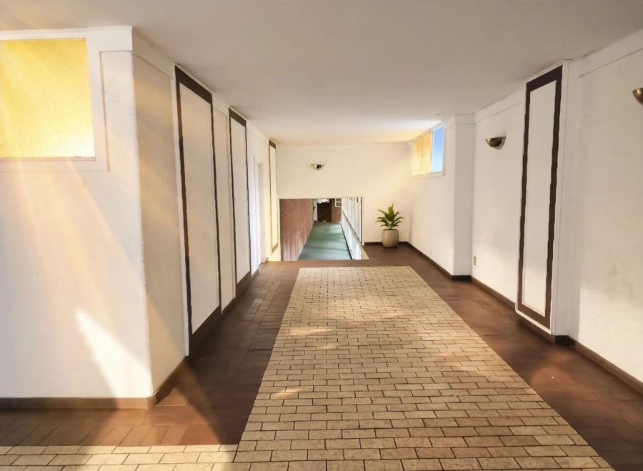2 Bedroom Property for Sale in Sandown Gauteng