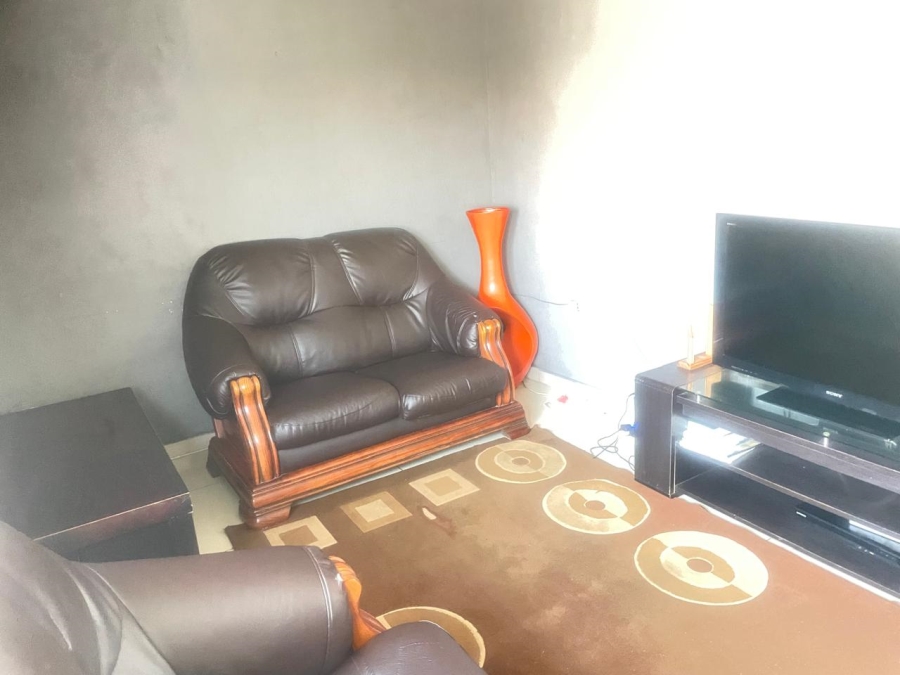 3 Bedroom Property for Sale in Protea North Gauteng