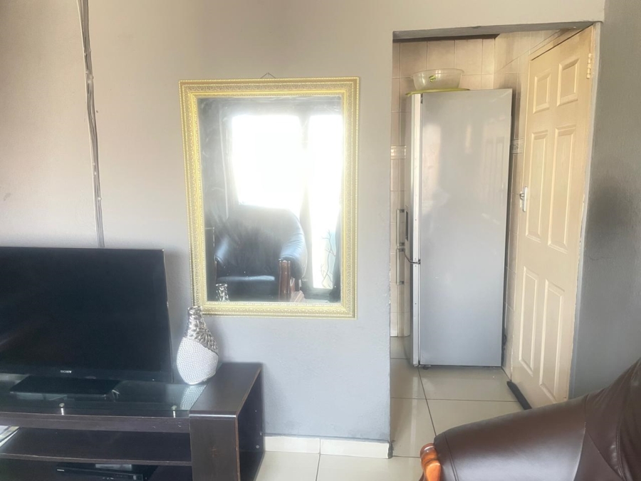 3 Bedroom Property for Sale in Protea North Gauteng