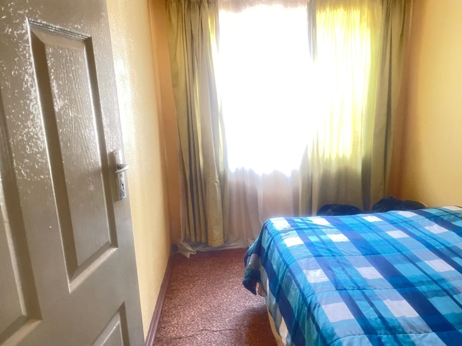 3 Bedroom Property for Sale in Protea North Gauteng