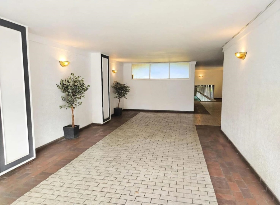 2 Bedroom Property for Sale in Sandown Gauteng