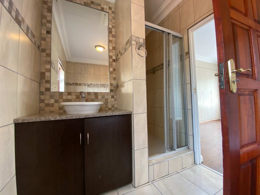 3 Bedroom Property for Sale in Willow Acres Gauteng