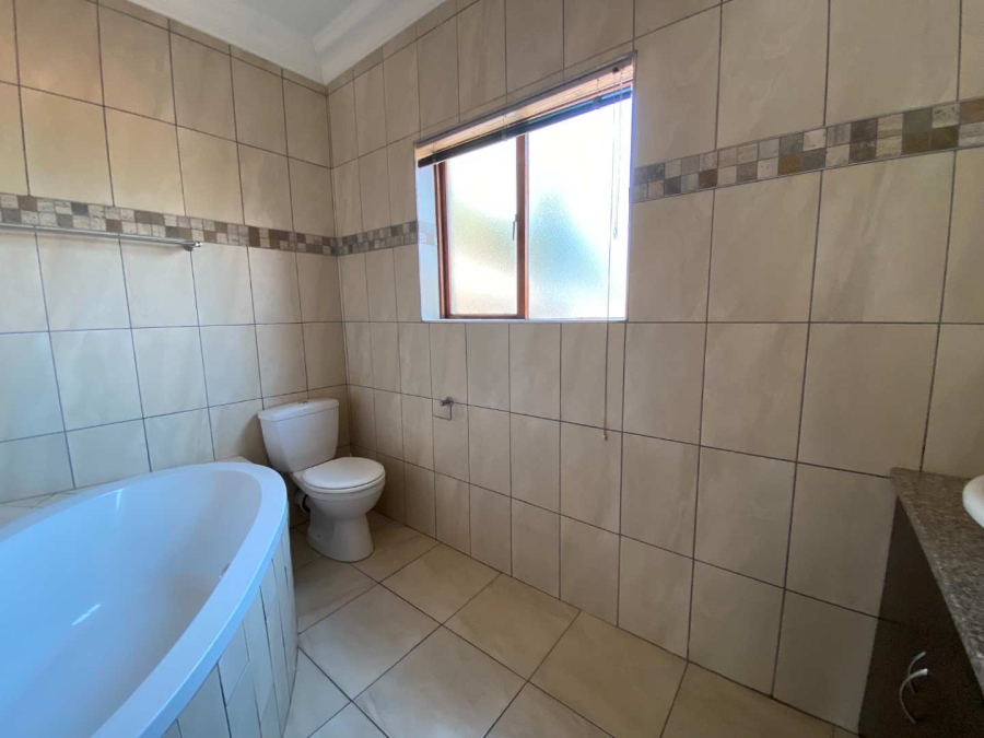 3 Bedroom Property for Sale in Willow Acres Gauteng