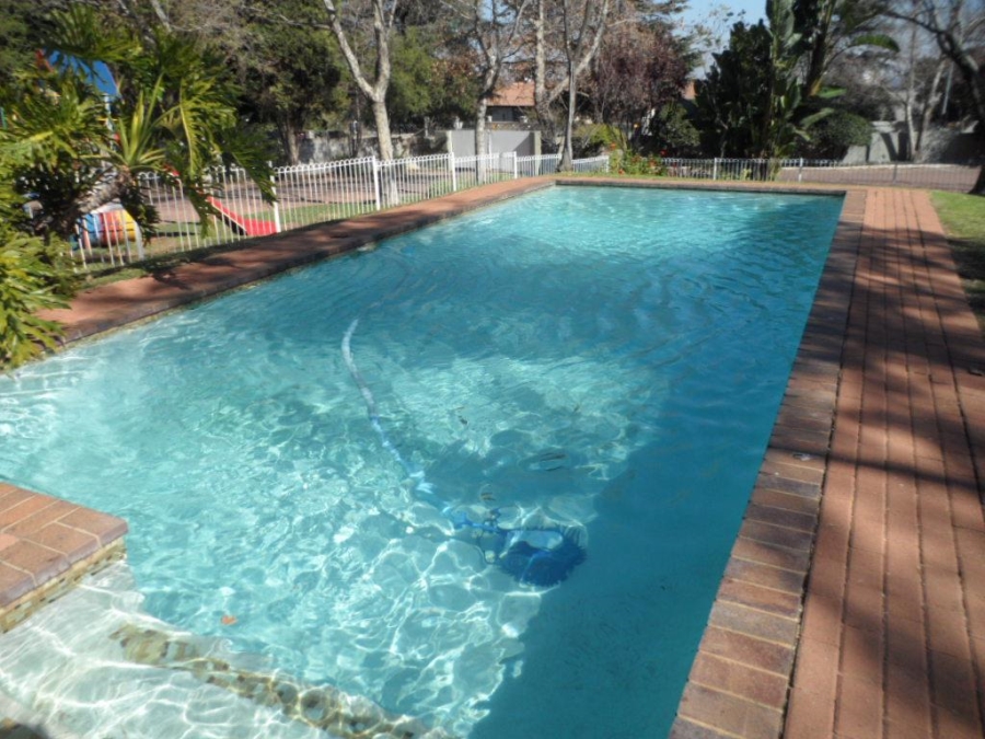2 Bedroom Property for Sale in Benmore Gardens Gauteng
