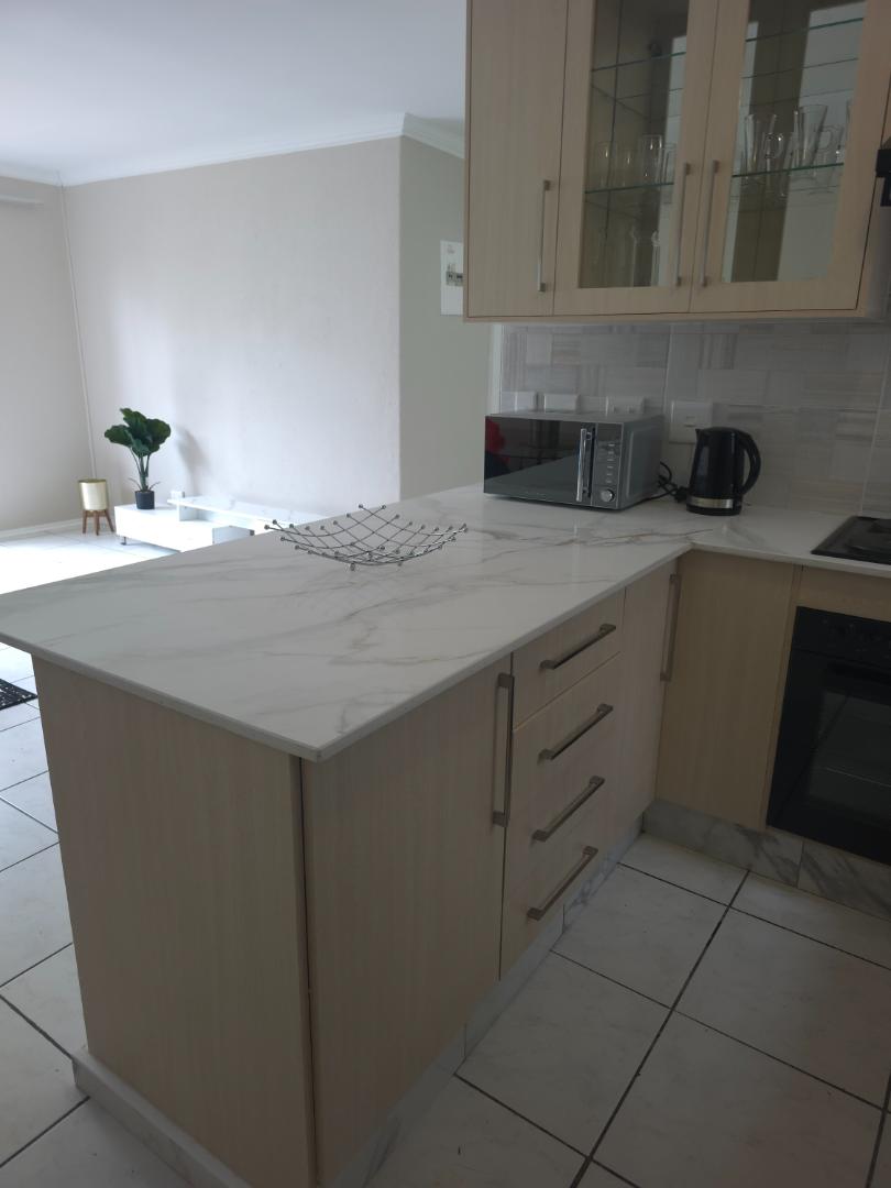2 Bedroom Property for Sale in Benmore Gardens Gauteng