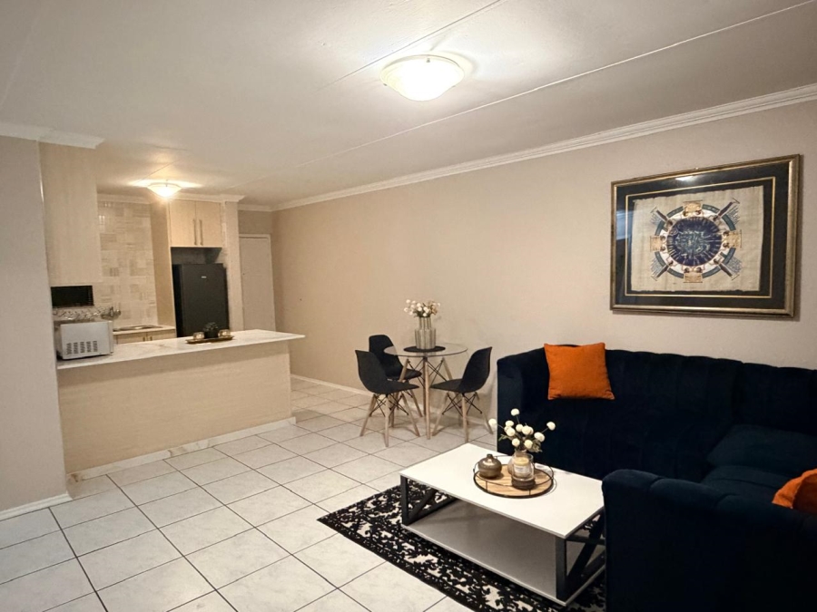 2 Bedroom Property for Sale in Benmore Gardens Gauteng