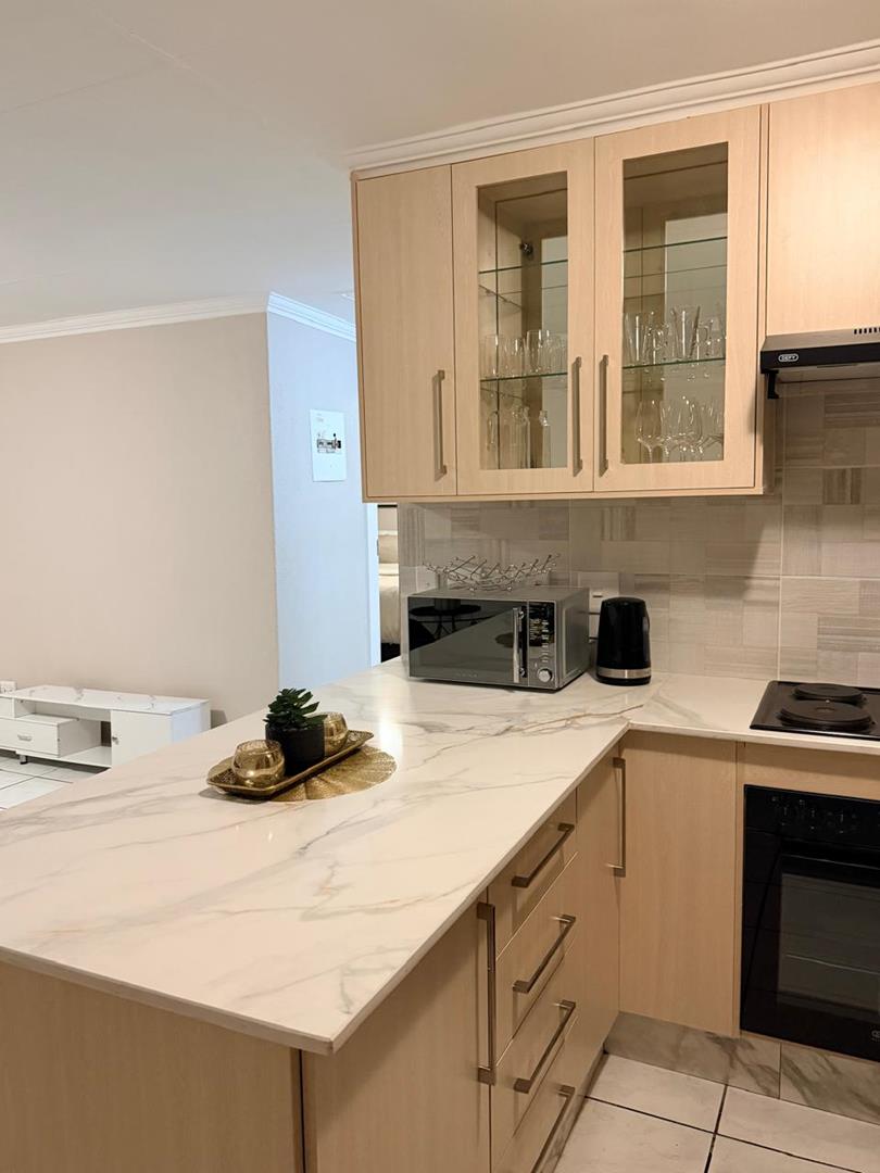 2 Bedroom Property for Sale in Benmore Gardens Gauteng