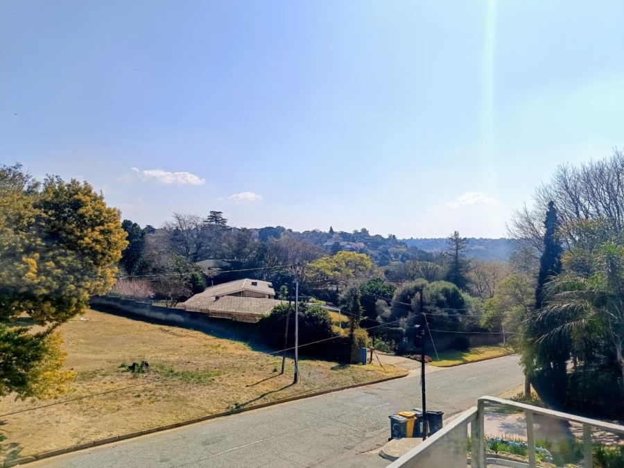 2 Bedroom Property for Sale in Floracliffe Gauteng