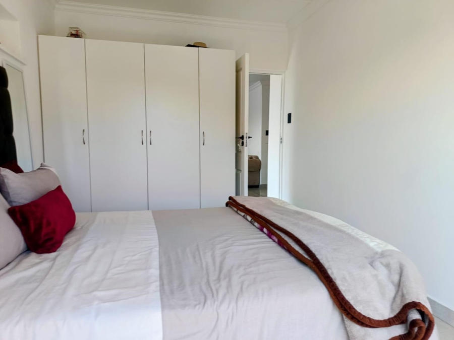 2 Bedroom Property for Sale in Floracliffe Gauteng