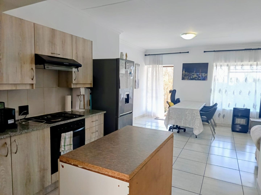 2 Bedroom Property for Sale in Floracliffe Gauteng