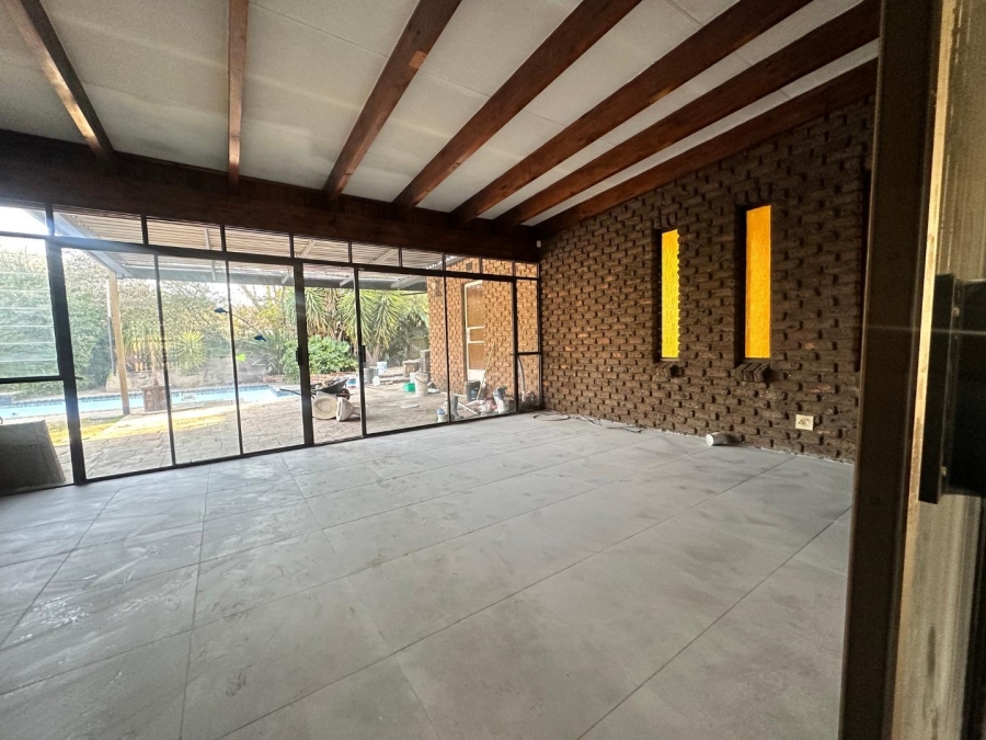 4 Bedroom Property for Sale in Brackenhurst Gauteng