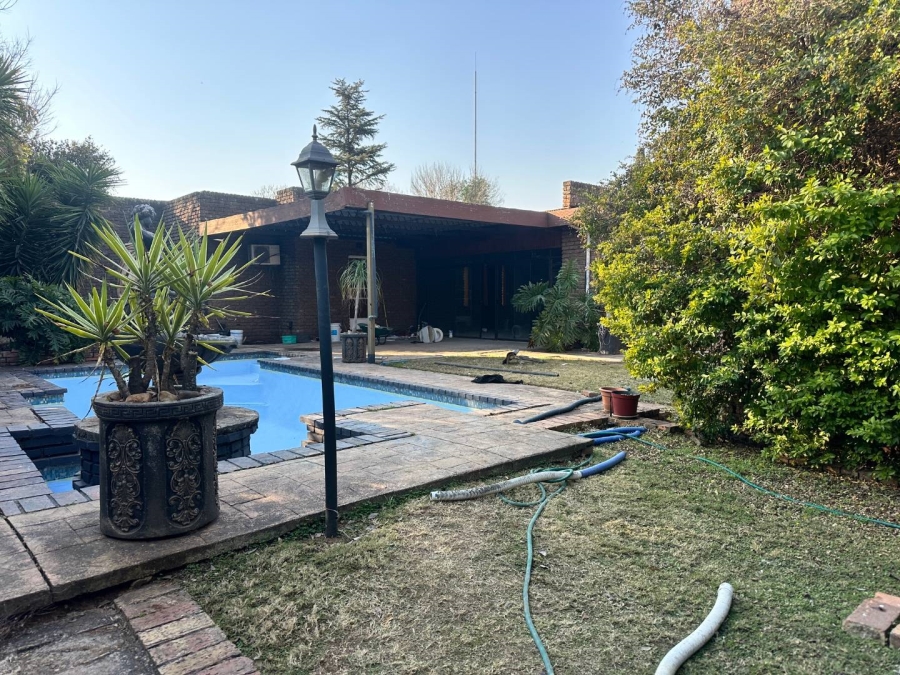 4 Bedroom Property for Sale in Brackenhurst Gauteng