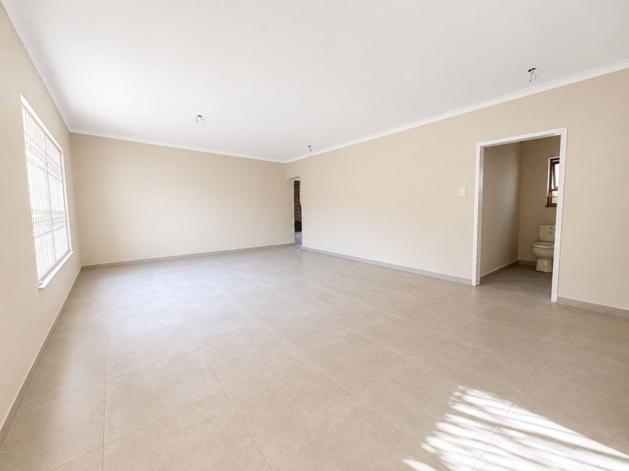 4 Bedroom Property for Sale in Brackenhurst Gauteng