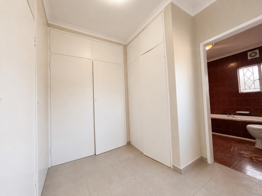 4 Bedroom Property for Sale in Brackenhurst Gauteng