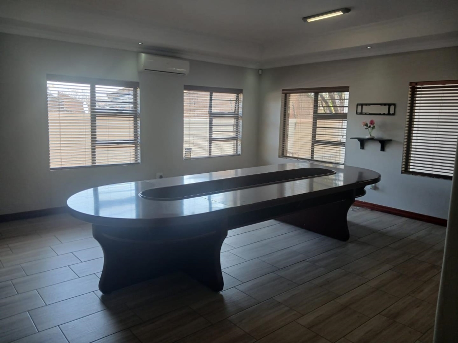 To Let Commercial Property for Rent in Noordwyk Gauteng