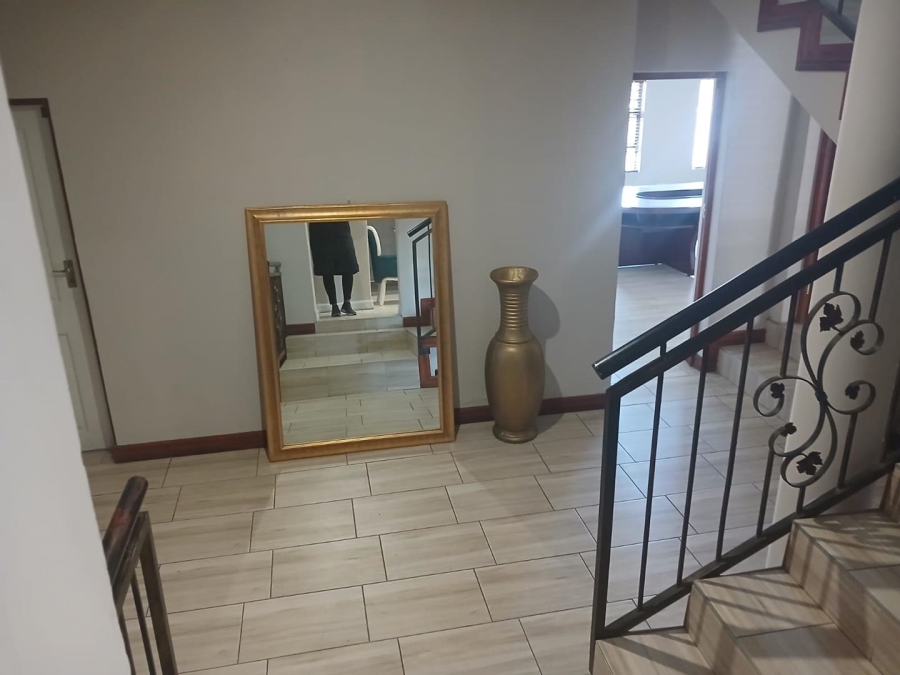 To Let Commercial Property for Rent in Noordwyk Gauteng