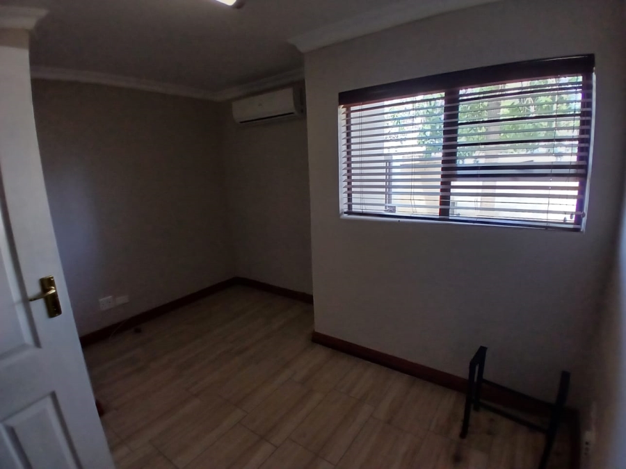 To Let Commercial Property for Rent in Noordwyk Gauteng