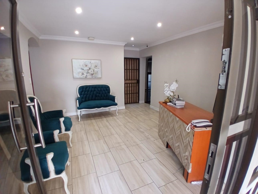 To Let Commercial Property for Rent in Noordwyk Gauteng