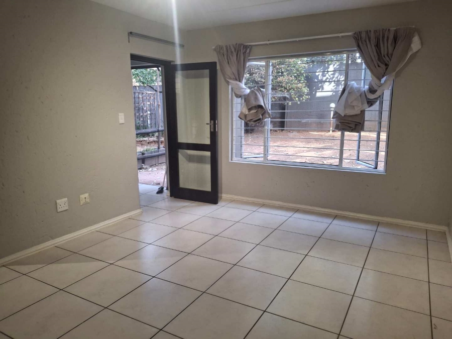To Let 1 Bedroom Property for Rent in Morningside Gauteng