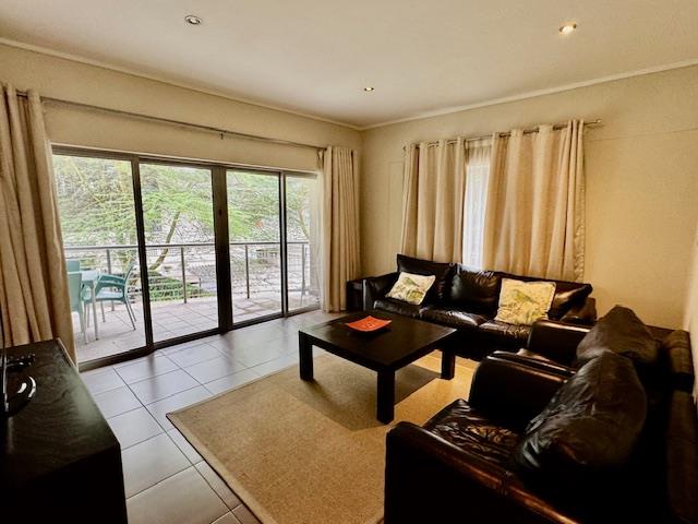 To Let 2 Bedroom Property for Rent in Benmore Gauteng
