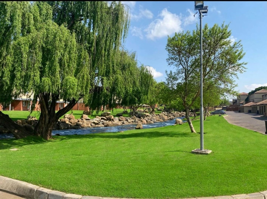 2 Bedroom Property for Sale in Castleview Gauteng