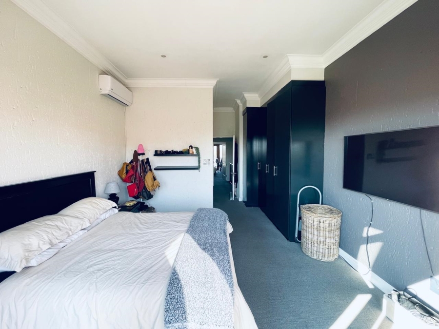2 Bedroom Property for Sale in Morningside Gauteng