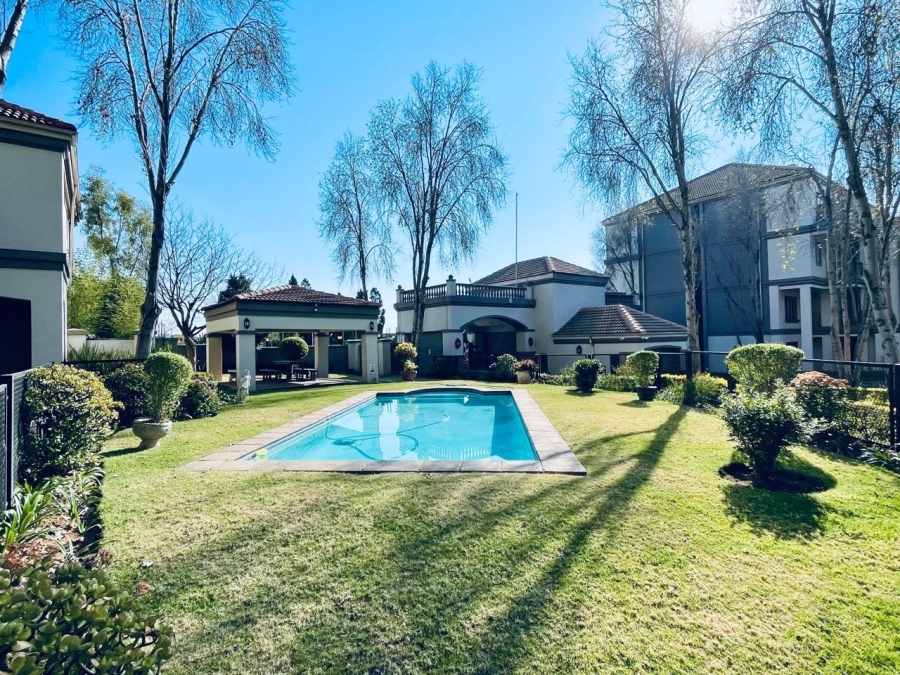 2 Bedroom Property for Sale in Morningside Gauteng
