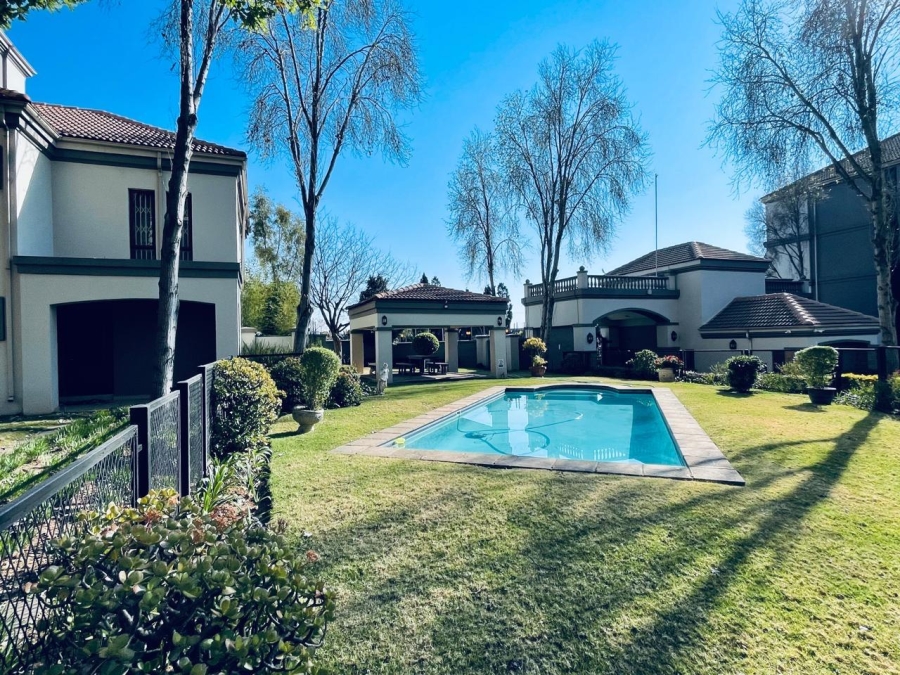2 Bedroom Property for Sale in Morningside Gauteng