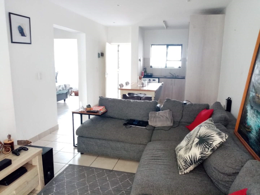 To Let 2 Bedroom Property for Rent in Ferndale Gauteng
