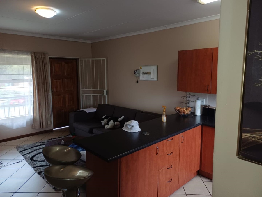 To Let 2 Bedroom Property for Rent in Wilgespruit A H Gauteng