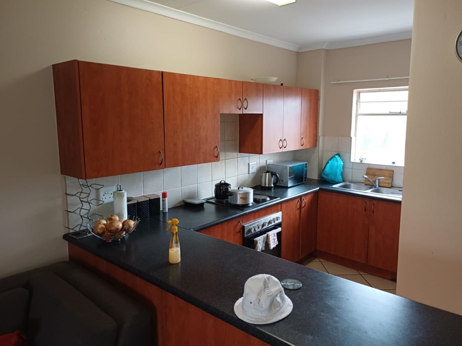 To Let 2 Bedroom Property for Rent in Wilgespruit A H Gauteng