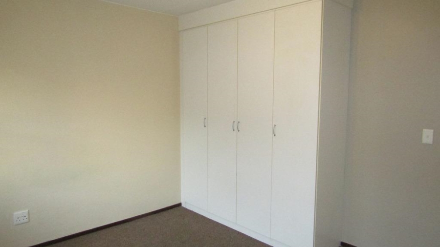 1 Bedroom Property for Sale in Ferndale Gauteng
