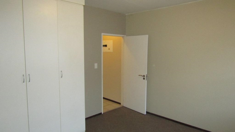 1 Bedroom Property for Sale in Ferndale Gauteng