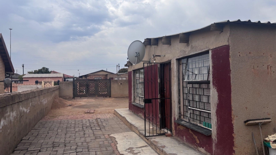 2 Bedroom Property for Sale in Morula View Gauteng