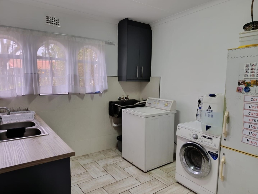 4 Bedroom Property for Sale in Allen Grove Gauteng
