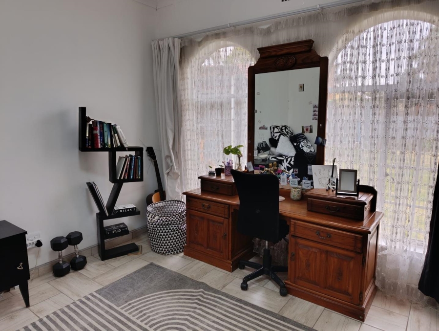 4 Bedroom Property for Sale in Allen Grove Gauteng