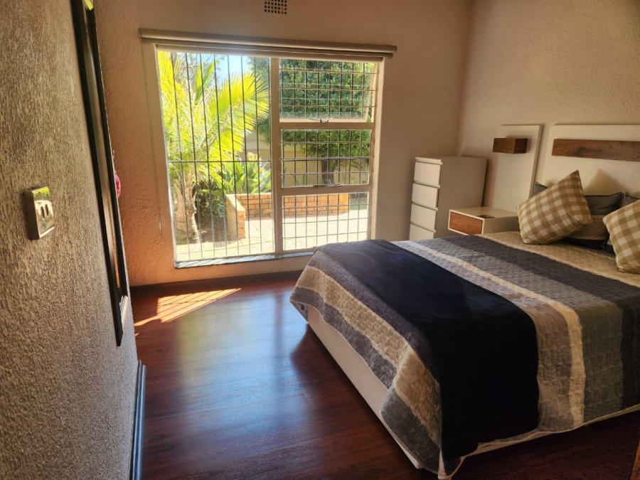 4 Bedroom Property for Sale in Van Riebeeck Park Gauteng