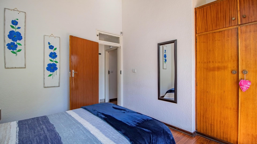 4 Bedroom Property for Sale in Van Riebeeck Park Gauteng