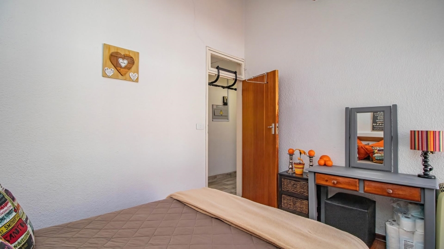 4 Bedroom Property for Sale in Van Riebeeck Park Gauteng