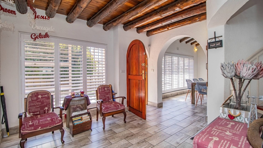 4 Bedroom Property for Sale in Van Riebeeck Park Gauteng