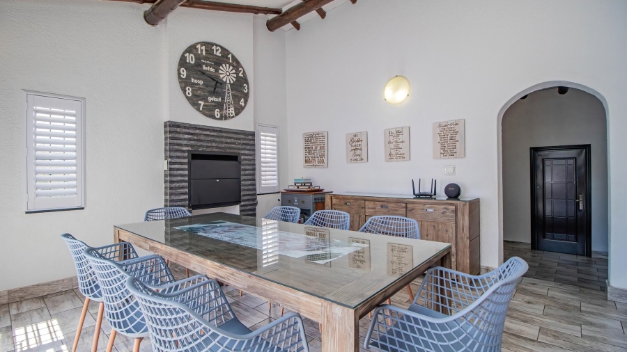 4 Bedroom Property for Sale in Van Riebeeck Park Gauteng