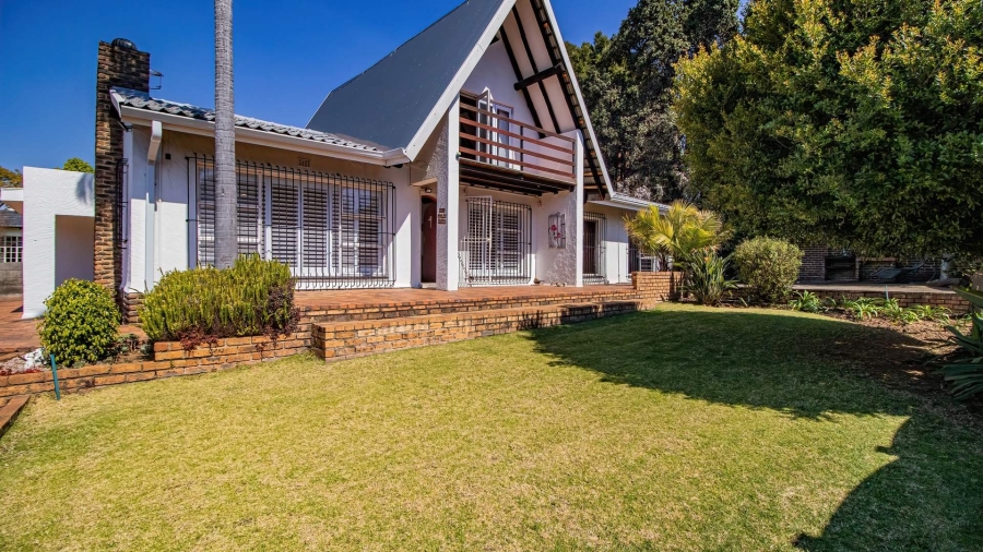 4 Bedroom Property for Sale in Van Riebeeck Park Gauteng
