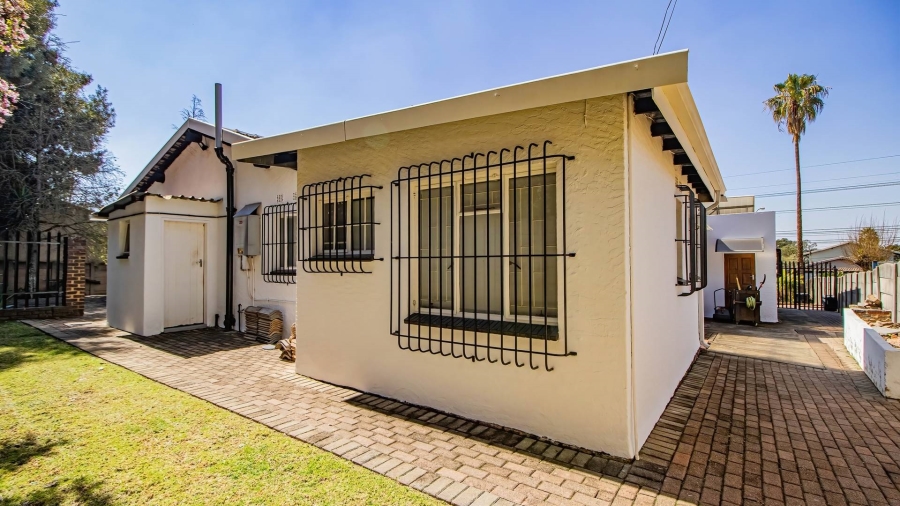 4 Bedroom Property for Sale in Van Riebeeck Park Gauteng