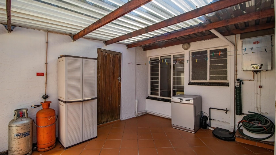 4 Bedroom Property for Sale in Van Riebeeck Park Gauteng