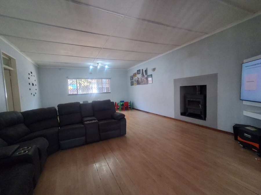 3 Bedroom Property for Sale in Florida Lake Gauteng
