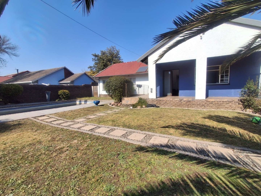 3 Bedroom Property for Sale in Florida Lake Gauteng