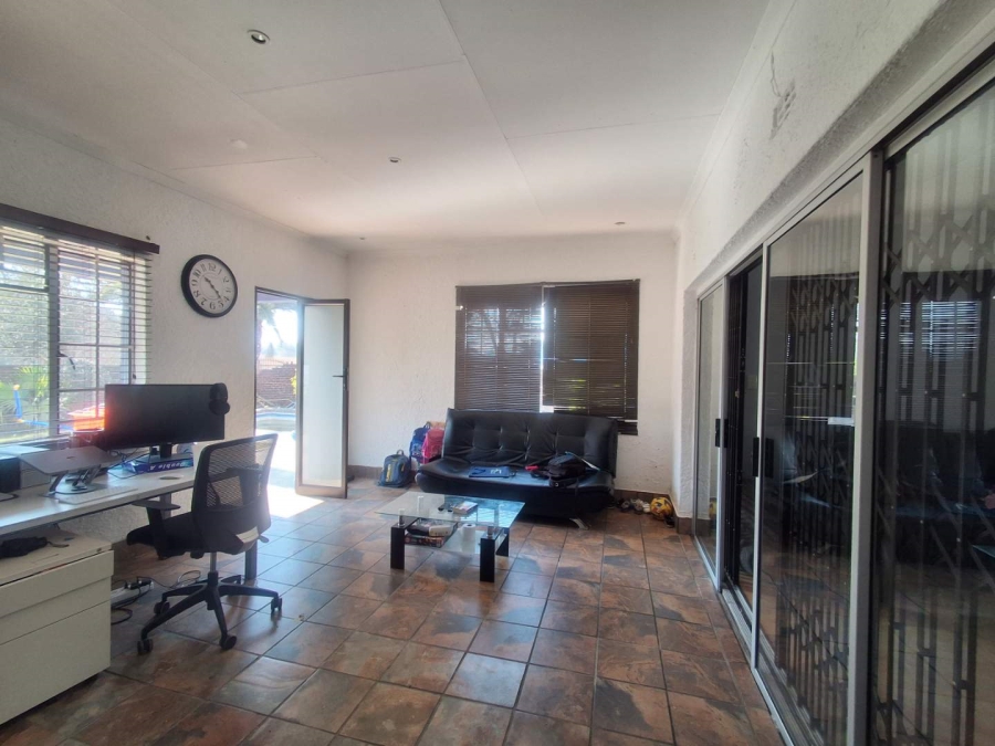 3 Bedroom Property for Sale in Florida Lake Gauteng