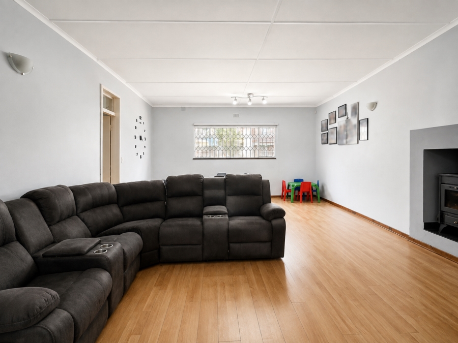 3 Bedroom Property for Sale in Florida Lake Gauteng